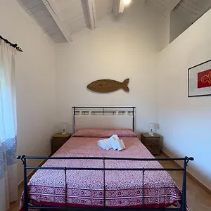 Il Paguro A Cala Francese La Maddalena (Sassari)