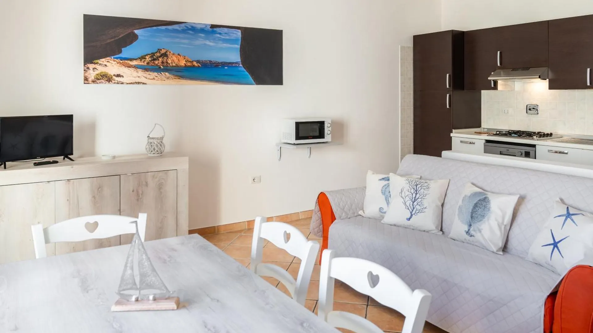 Aparthotel Appartamenti Le Vele La Maddalena